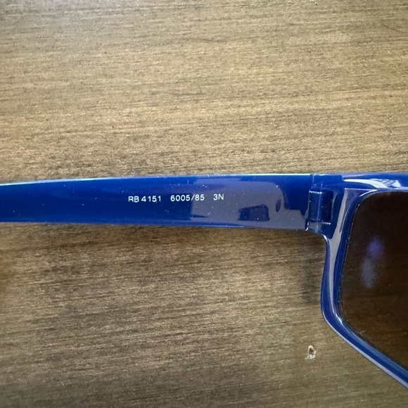 Ray Ban Sunglasses - Picture 2 of 5